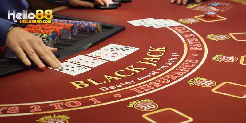 Áp dụng các mẹo cược Blackjack hiệu quả từ chuyên gia Hello88